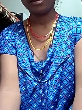 Snapshot of Sapna-Yadav chatting on October 4, 2025, 8:10 pm Sapna-Yadav online show from October 4, 2025, 8:10 pm