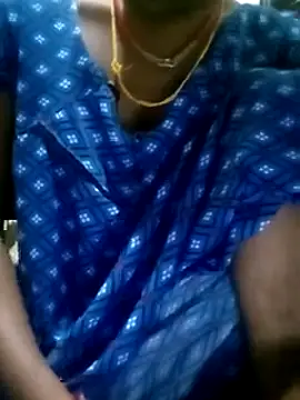 Snapshot of Sapna-Yadav chatting on October 1, 2025, 10:13 pm Sapna-Yadav online show from October 1, 2025, 10:13 pm