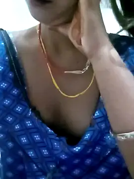 Snapshot of Sapna-Yadav chatting on October 10, 2025, 10:54 pm Sapna-Yadav online show from October 10, 2025, 10:54 pm