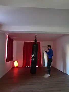 EyesNeverLies online show from December 14, 2025, 2:55 pm