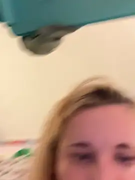 imawhorenslut19 online show from April 29, 2026, 7:01 am