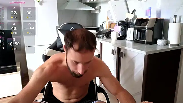 Snapshot of RyanStorm_ chatting on July 8, 2026, 10:05 am RyanStorm online show from July 8, 2026, 10:05 am