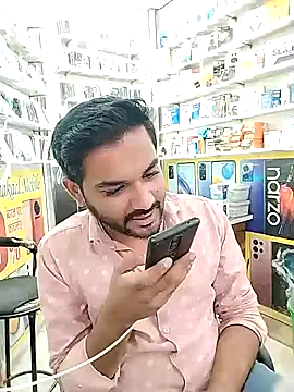 Snapshot of avi007p chatting on November 14, 2025, 11:03 am avi007p online show from November 14, 2025, 11:03 am