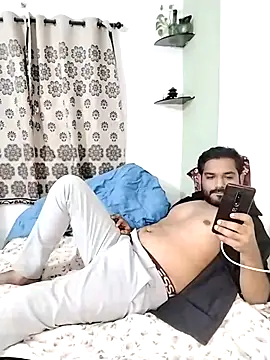 Snapshot of avi007p chatting on November 23, 2025, 2:38 pm avi007p online show from November 23, 2025, 2:38 pm