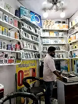 avi007p online show from April 7, 2026, 2:52 pm