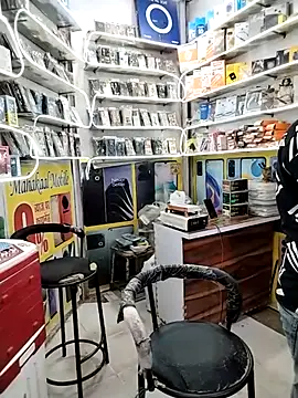 avi007p online show from January 15, 2026, 12:41 pm