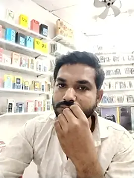 Snapshot of avi007p chatting on November 24, 2025, 2:39 pm avi007p online show from November 24, 2025, 2:39 pm