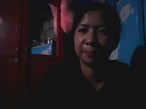 Snapshot of Prettymauixx chatting on June 7, 2026, 2:00 pm Prettymauixx online show from June 7, 2026, 2:00 pm