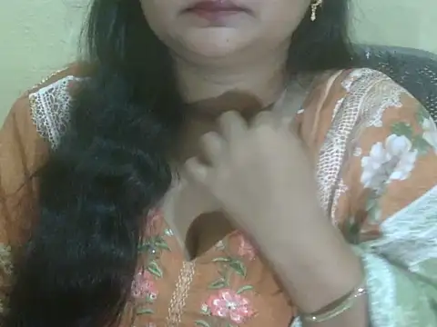 Snapshot of Saniya_K chatting on October 28, 2025, 4:24 am Saniya K online show from October 28, 2025, 4:24 am