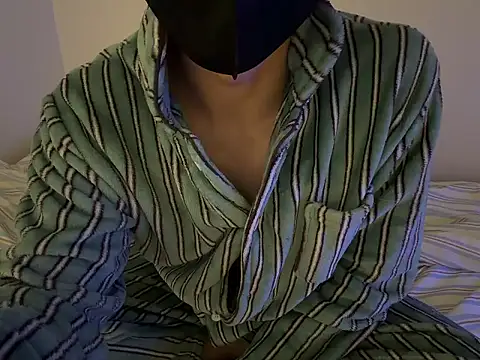 Snapshot of hijin11415 chatting on February 20, 2026, 5:04 pm hijin11415 online show from February 20, 2026, 5:04 pm