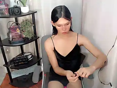 Snapshot of slutty_whore_anne chatting on May 3, 2026, 12:09 pm slutty whore anne online show from May 3, 2026, 12:09 pm