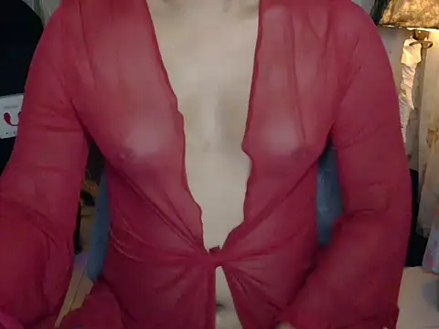 Snapshot of honeyLushess chatting on October 8, 2025, 7:54 am honeyLushess online show from October 8, 2025, 7:54 am