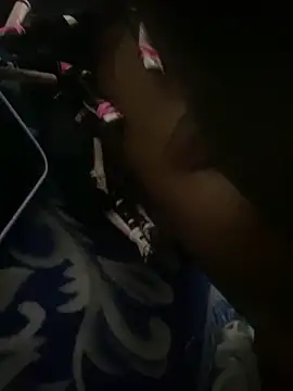 Snapshot of sexy-colombiana chatting on November 18, 2025, 1:32 am sexy-colombiana online show from November 18, 2025, 1:32 am