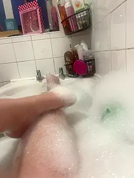 Snapshot of Imogenbabyyy chatting on October 9, 2025, 5:46 pm Imogenbabyyy online show from October 9, 2025, 5:46 pm