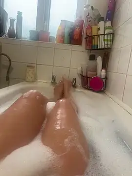 Snapshot of Imogenbabyyy chatting on September 10, 2025, 5:23 pm Imogenbabyyy online show from September 10, 2025, 5:23 pm