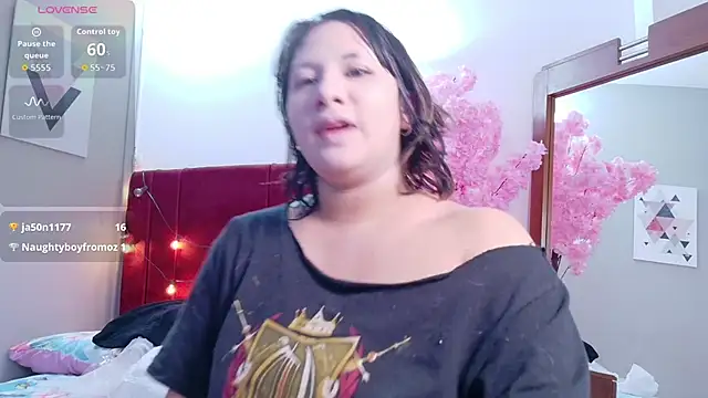 Snapshot of cosplaydate chatting on December 3, 2025, 2:56 am cosplaydate online show from December 3, 2025, 2:56 am