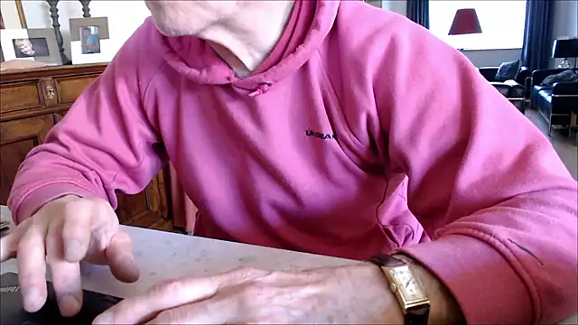 Snapshot of knodli chatting on January 18, 2026, 12:41 pm knodli online show from January 18, 2026, 12:41 pm