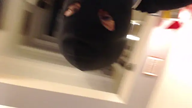 Snapshot of knodli chatting on October 9, 2025, 7:03 pm knodli online show from October 9, 2025, 7:03 pm