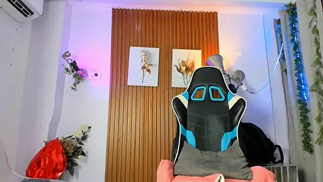 galactica  online show from October 8, 2025, 11:34 am