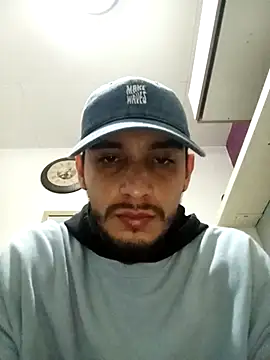 Snapshot of Juandavidbolivar chatting on November 10, 2025, 3:00 am Juandavidbolivar online show from November 10, 2025, 3:00 am