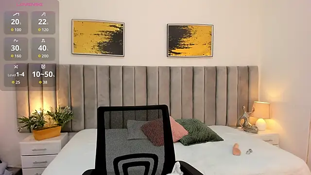 Snapshot of _shalimar chatting on November 14, 2025, 6:55 pm shalimar online show from November 14, 2025, 6:55 pm