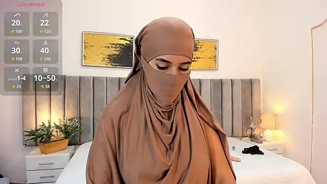 Snapshot of _shalimar chatting on November 6, 2025, 6:56 pm shalimar online show from November 6, 2025, 6:56 pm