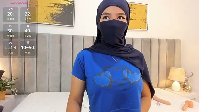 Snapshot of _shalimar chatting on November 28, 2025, 12:38 pm shalimar online show from November 28, 2025, 12:38 pm