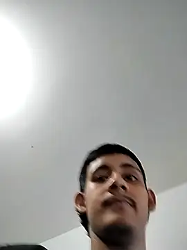 Rihanna hotx online show from October 23, 2025, 3:27 am