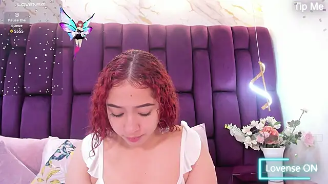 Snapshot of megannherrera chatting on October 23, 2025, 11:53 am megannherrera online show from October 23, 2025, 11:53 am