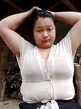 girl-babi online show from April 19, 2026, 2:34 am