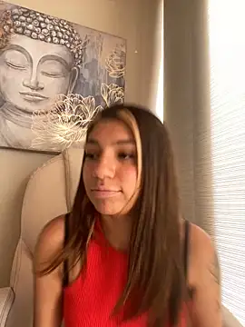 Isabella18 pink online show from April 23, 2026, 4:30 pm