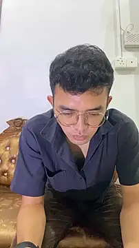 Snapshot of rand1101 chatting on October 17, 2025, 6:43 pm rand1101 online show from October 17, 2025, 6:43 pm