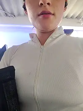 lindasyt online show from October 1, 2025, 3:38 pm