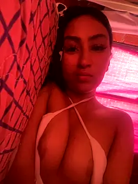 Snapshot of RAKEL37 chatting on November 25, 2025, 1:00 pm RAKEL37 online show from November 25, 2025, 1:00 pm