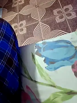 maddy3108 online show from November 22, 2025, 10:52 pm