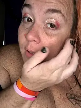 Courdles online show from November 5, 2025, 5:05 pm