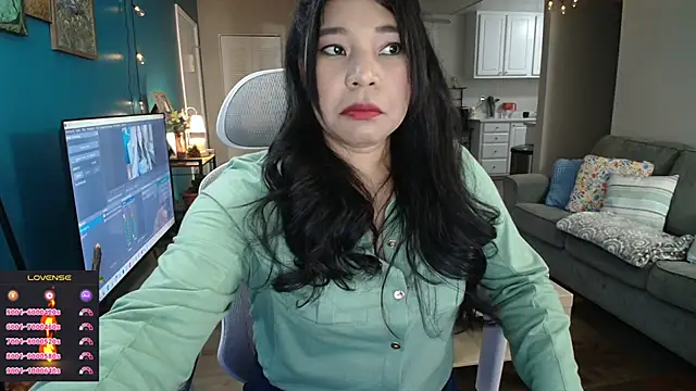 SHEILYN  online show from March 17, 2026, 2:25 am