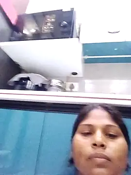 Snapshot of Sneha16 chatting on October 16, 2025, 3:15 am Sneha16 online show from October 16, 2025, 3:15 am