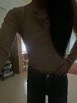 Snapshot of hello_mie chatting on March 13, 2026, 2:05 am hello mie online show from March 13, 2026, 2:05 am