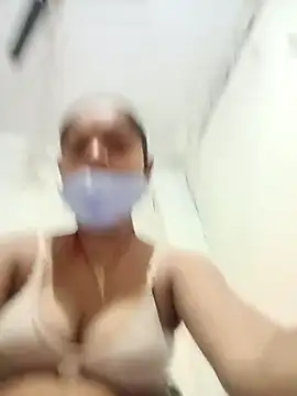 Snapshot of Rakhi_cute chatting on November 17, 2025, 7:34 am Rakhi cute online show from November 17, 2025, 7:34 am