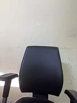 Snapshot of sexy_lips99 chatting on November 11, 2025, 4:40 am sexy lips99 online show from November 11, 2025, 4:40 am