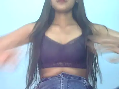 Snapshot of Nura7 chatting on December 17, 2025, 6:29 am Nura7 online show from December 17, 2025, 6:29 am