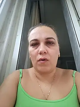 Snapshot of PalomaDesireee chatting on December 4, 2025, 6:12 am PalomaDesireee online show from December 4, 2025, 6:12 am