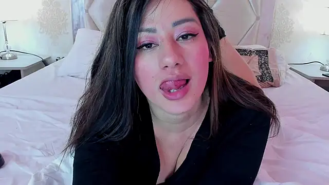 SeleneCarter online show from December 15, 2025, 10:04 pm