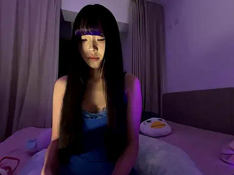 77momomo online show from December 22, 2025, 5:13 pm