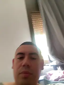 davidxxx099 online show from July 22, 2026, 7:32 am