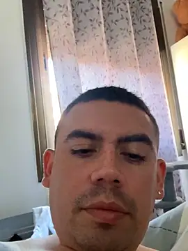 davidxxx099 online show from February 22, 2026, 2:41 pm