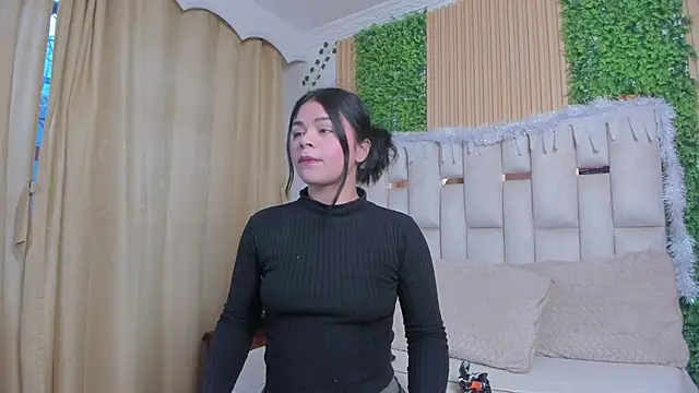 Jade Nmm online show from December 17, 2025, 1:16 pm