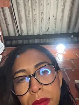 Emma  cumlovee online show from February 27, 2026, 11:43 am