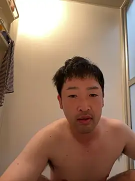 shin0689 online show from October 4, 2025, 1:40 am